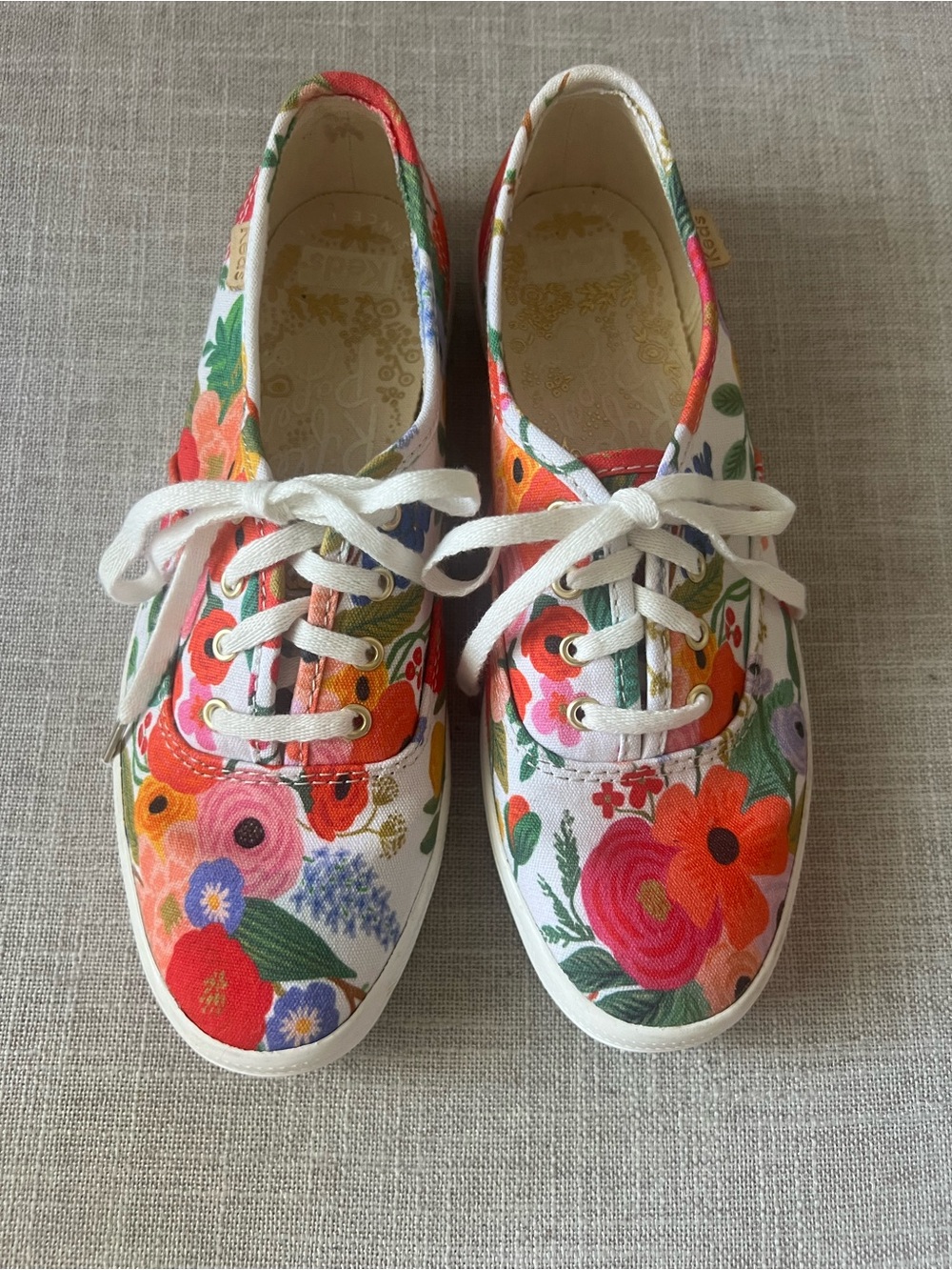 Kids X Rifle Paper Co. Floral canvas sneakers, women’s 5.5, low top casual